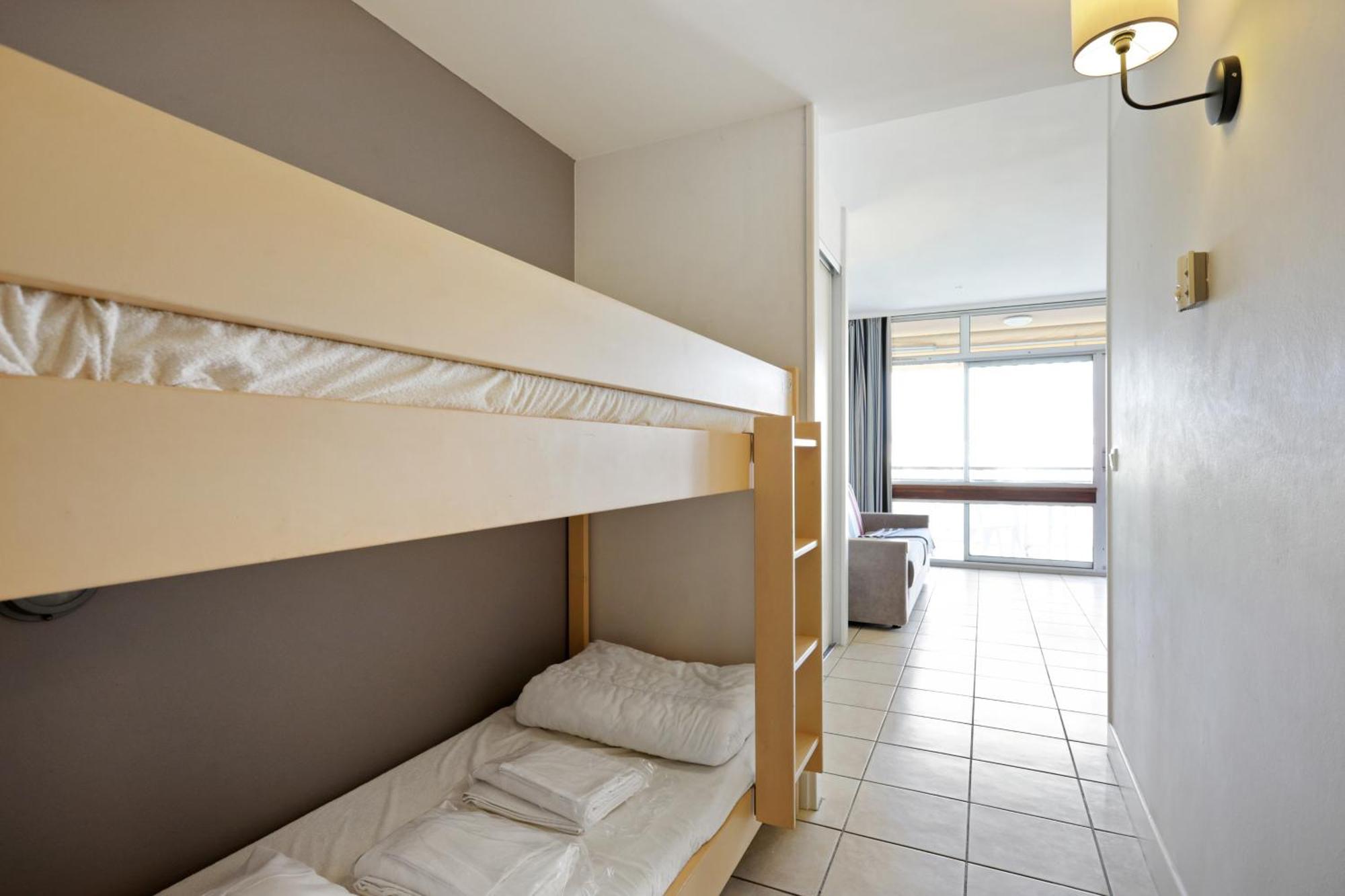 Residence Heliotel Marine Saint-Laurent-du-Var Ngoại thất bức ảnh